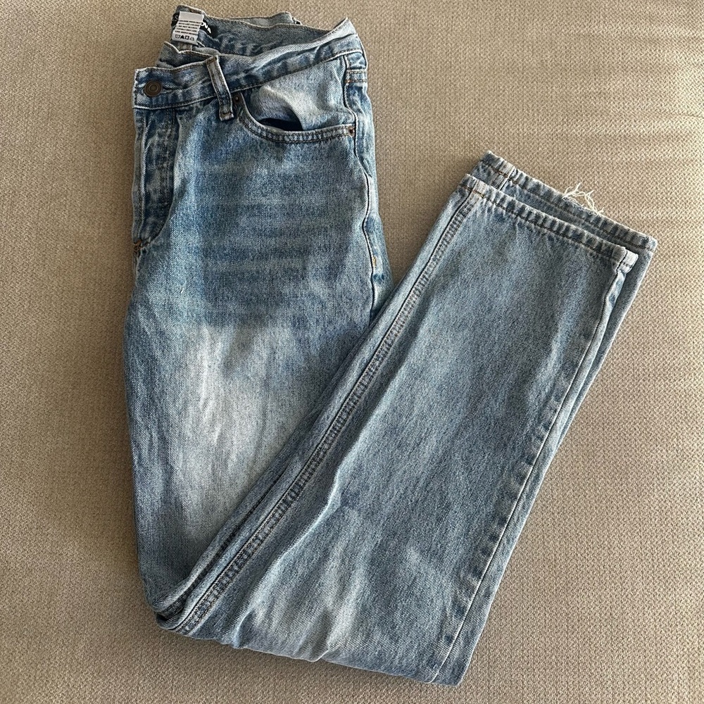 Fashion Nova Crossover Jeans